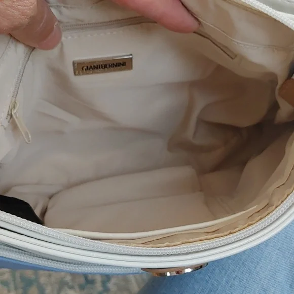 Giani Bernini Two-Tone Soft Pebbled Leather Crossbody Bag - Picture 6 of 6